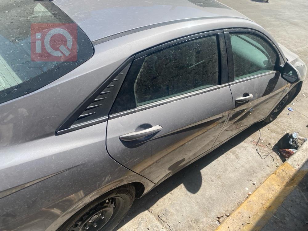 هیوندای ئەلەنترا